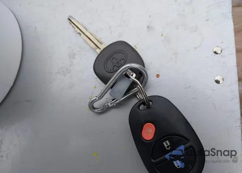 2009 Toyota Tundra Grade 5.7L V8 z USA, uszkodzony, nr VIN 5TFBV54189X085605